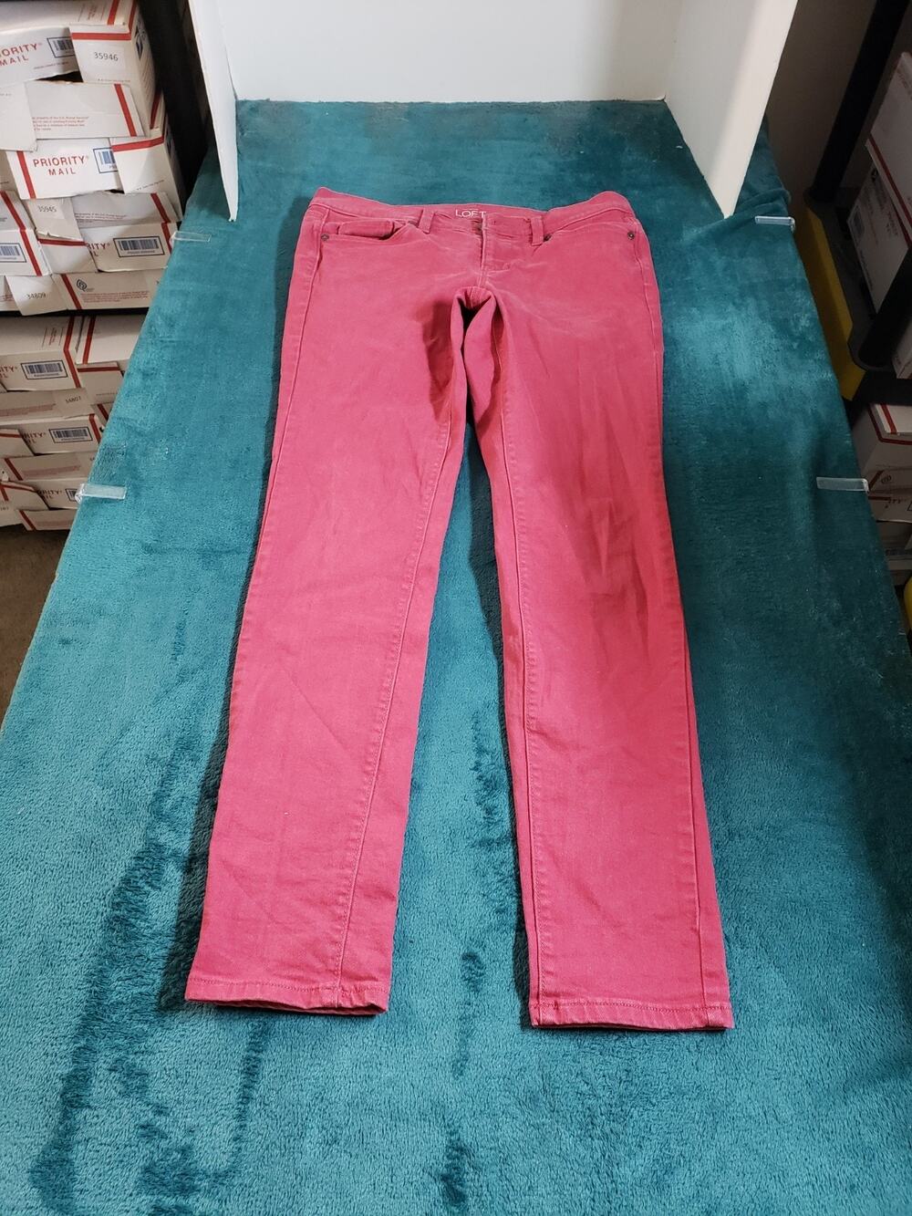 Loft Jeans Size 4 Womens Red Denim Stretch Pants Mid Rise Modern Skinny